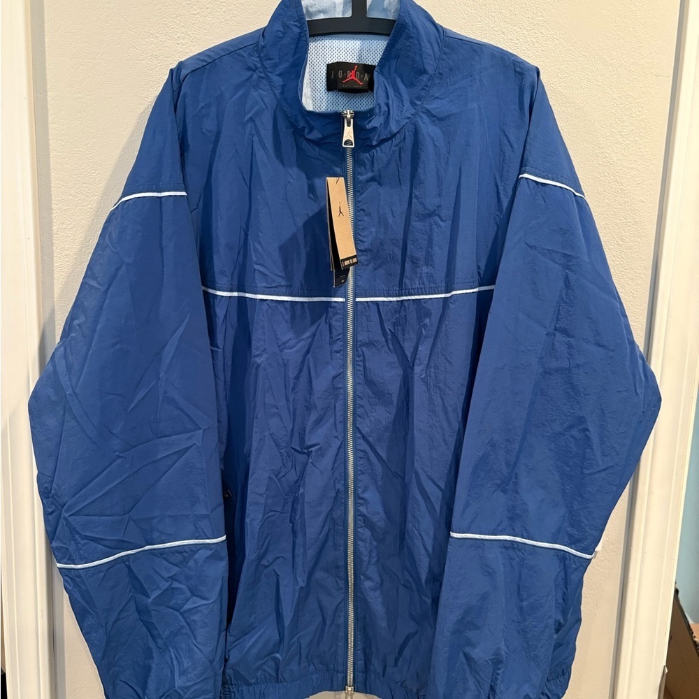 Nike Air Jordan Essentials Windbreaker Jacket Men’s Size XXL DV7624-485